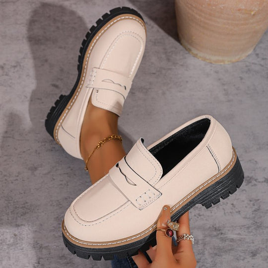 Damen Slipper im eleganten Mokassin-Stil mit rutschfester Profilsohle EB