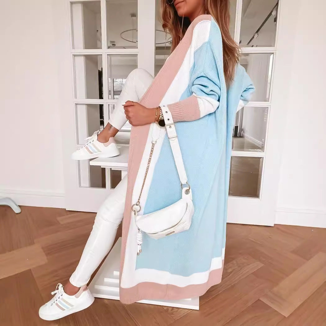 Damen modischer Langstrickmantel mit ausgefallenem Farbblockdesign und breitem Kragen EB