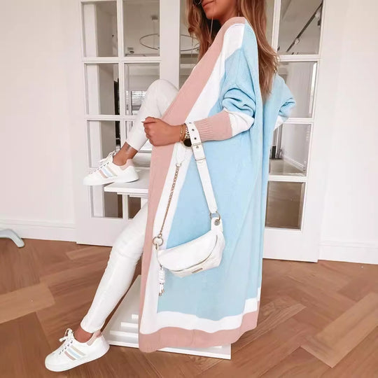 Damen modischer Langstrickmantel mit ausgefallenem Farbblockdesign und breitem Kragen EB