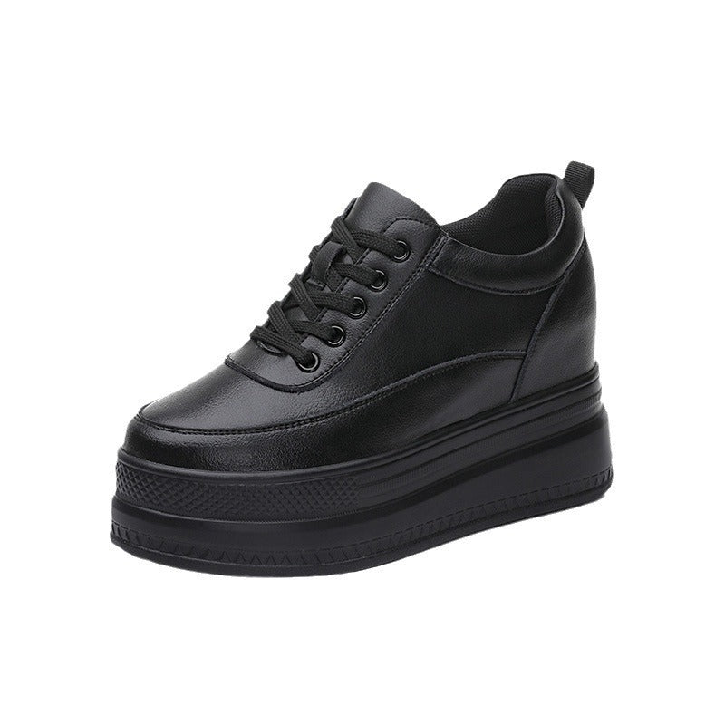 Damen Plateau Sneakers mit modischer und komfortabler Struktur EB