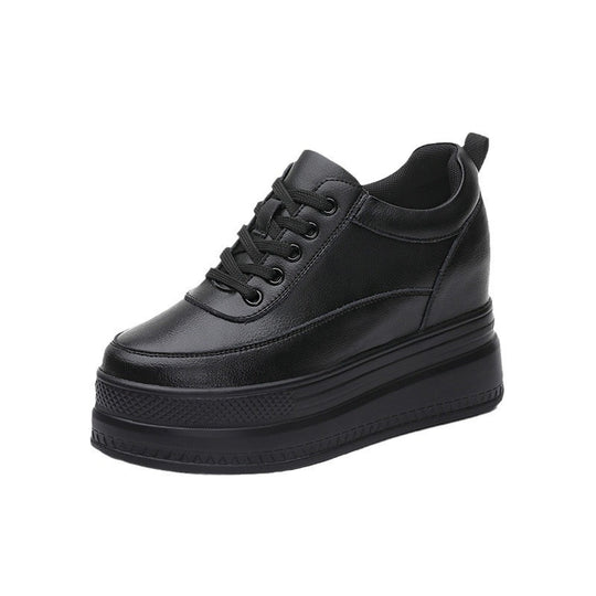 Damen Plateau Sneakers mit modischer und komfortabler Struktur EB
