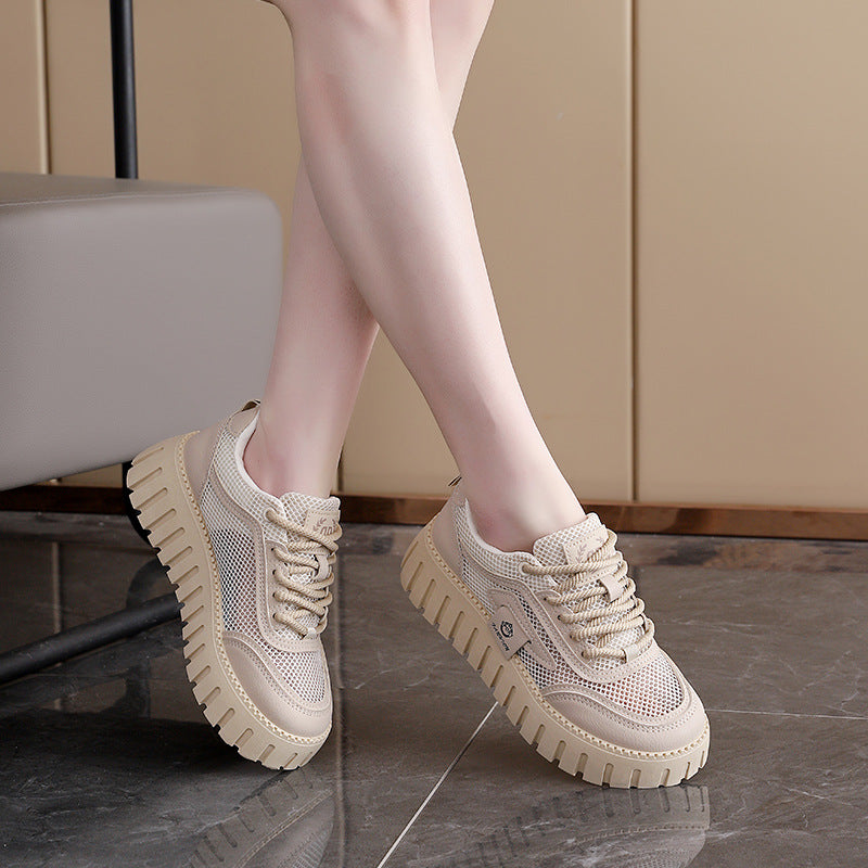 Damen Sneaker mit rutschfester Plateau-Sohle und atmungsaktivem Obermaterial EB