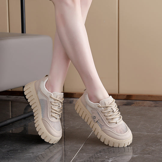 Damen Sneaker mit rutschfester Plateau-Sohle und atmungsaktivem Obermaterial EB