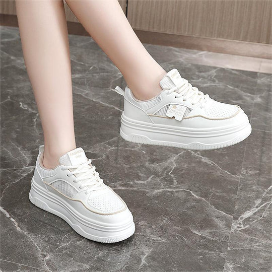 Damen Sneakers mit erhöhtem Sohlenprofil und atmungsaktiver Mesh-Oberfläche EB