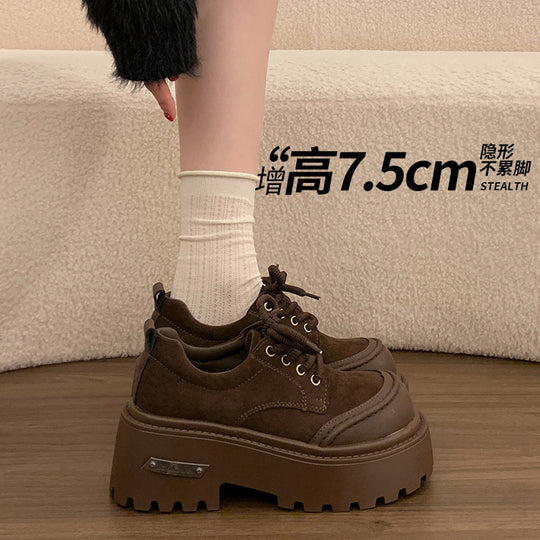Damen Chunky Schnürschuhe mit robustem Plateau von EB