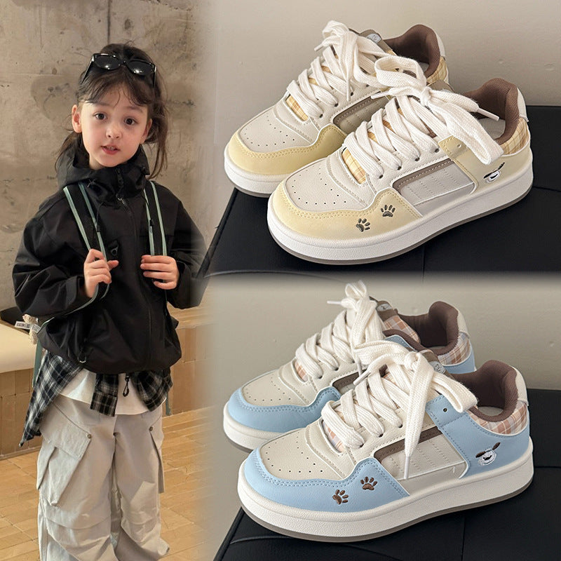 Damen Sneakers im lässigen Retro-Design mit karierten Akzenten und bequemer Sohle EB