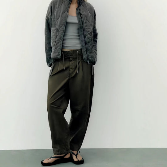 Damen gestepfte Freizeitjacke mit praktischen Taschen EB