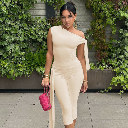 Damen Einseitiger Jumpsuit mit exklusiven Drapierungen EB