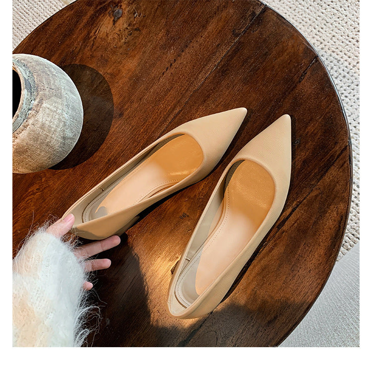 Damen Elegante spitze Pumps mit bequemer Innensohle und geschmeidiger Lederoberfläche EB