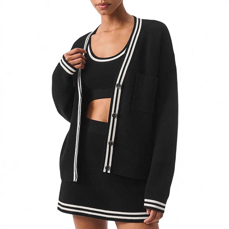 Damen Strickjacke mit kontrastierenden Borten und Taschen EB