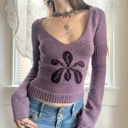 Damen nan kurzes Feinstrick V‑Pullover mit floralem Intarsienmotiv und ausgestellten Trompetenärmeln EB