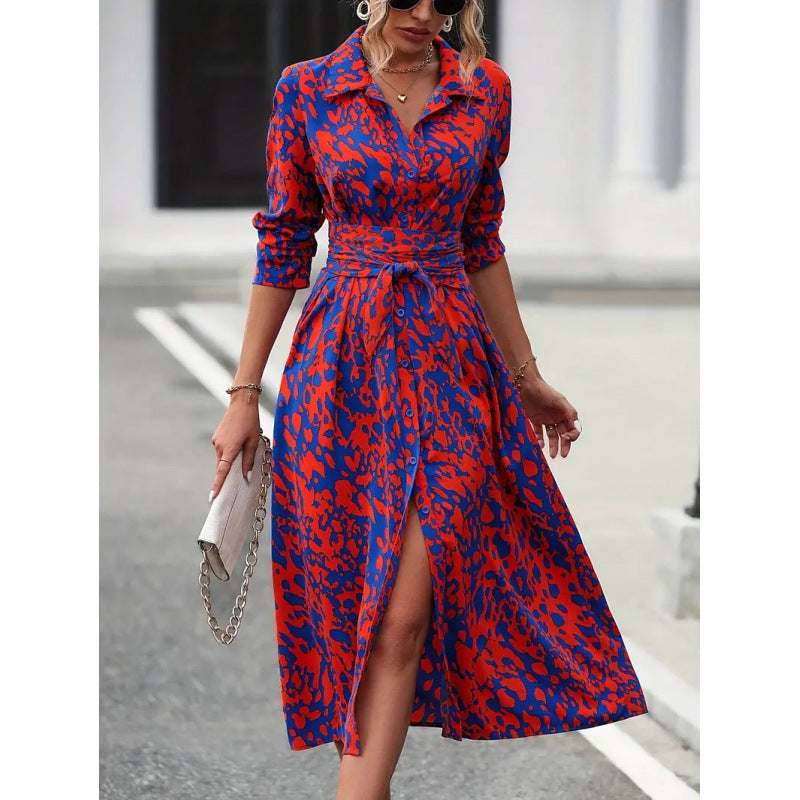 Damen Maxikleid mit eleganter Wickeloptik und raffinierten Blumendetails EB