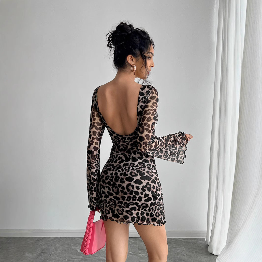Damen nan figurbetontes transparentes Netz-Minikleid mit Leopardenmuster, U-Boot-Ausschnitt und welligem Saum EB