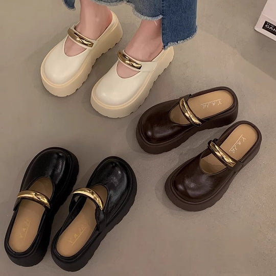 Damen Modische Plateau-Clogs mit glänzendem Detail und rutschfester Sohle EB