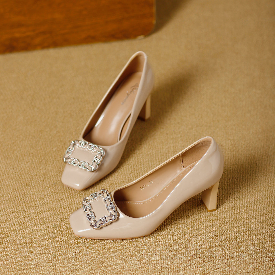 Damen elegante Pumps mit edel verzierter Schuhspitze EB