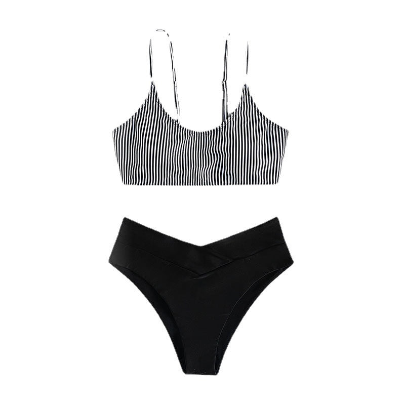 Damen Triangel-Bikini-Set mit modischem gestreiftem Oberteil und hochgeschnittenem Höschen EB