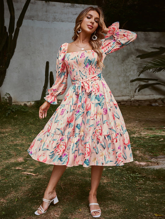 Damen Midikleid mit floralem Print und schmeichelndem Schnitt EB