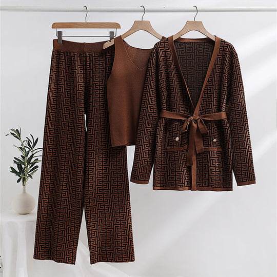 Damen modisches und luxuriöses Loungewear-Set mit elegantem Muster und praktischen Taschen EB