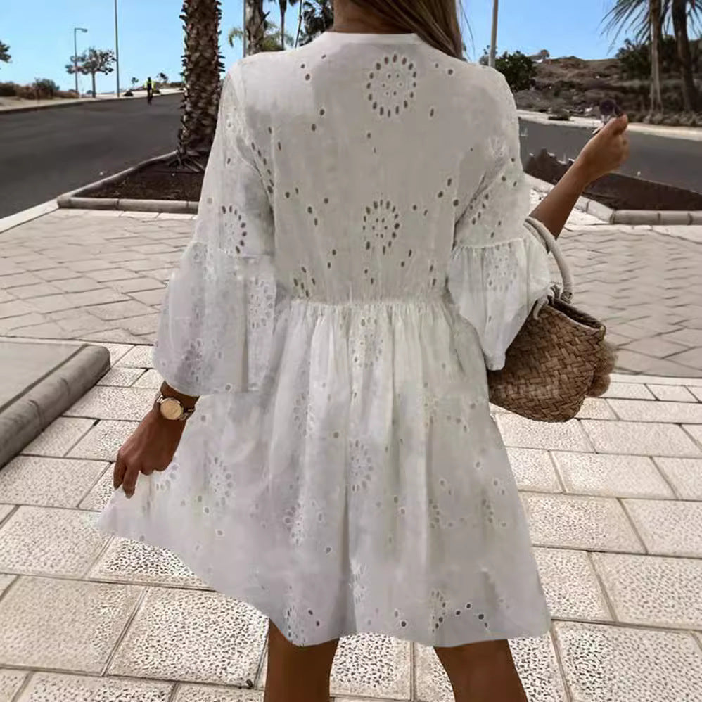 Damen Sommerkleid mit luftigen Trompetenärmel und elegantem Häkelgürtel EB