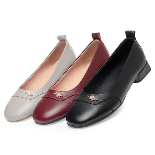 Damen Elegante Ballerinas mit modischem Schmuckdetail EB