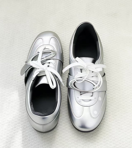 Damen Sportliche Sneaker mit innovativem Design und reflektierendem Obermaterial EB
