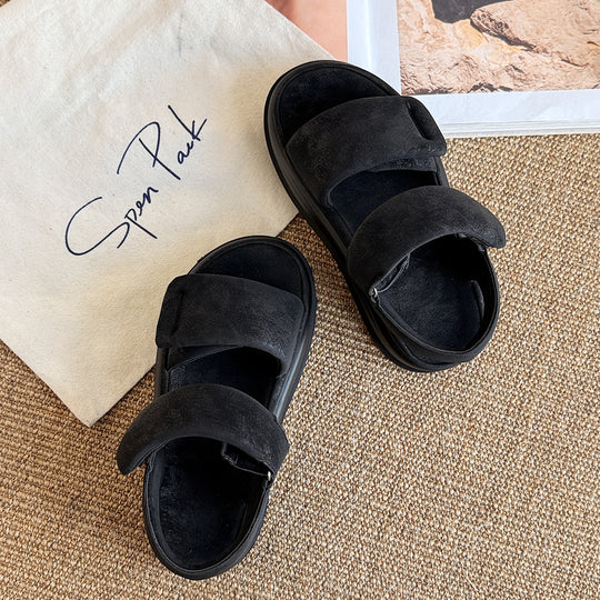 Damen Komfortable Klettverschluss-Sandalen mit attraktiven Riemen EB