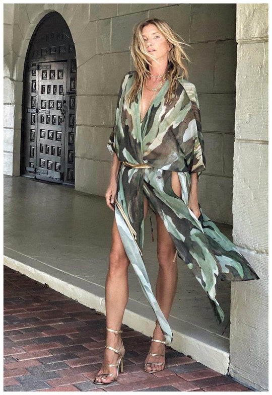 Damen elegantes Kaftan-Kleid mit einzigartigem Camouflage-Design und Taillengürtel EB