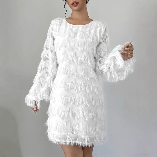 Damen Kleid mit Wellenmuster und voluminösen Fransen EB