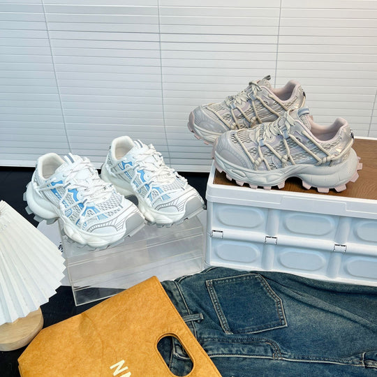 Damen Sportliche Trail-Sneaker mit rutschfester Sohle und atmungsaktivem Obermaterial EB