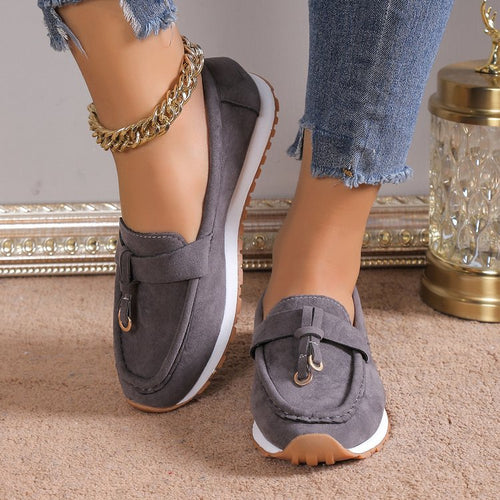 Damen Mokassins mit elegantem Schnallen-Detail und rutschfester Sohle EB