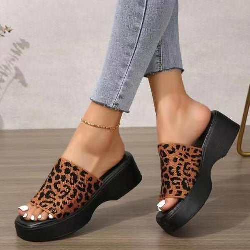 Damen Komfortable Blockabsatz-Sandalen mit breitem Riemen EB