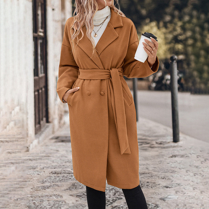 Damen Eleganter Trenchcoat mit Gürtel und doppelt geknöpftem Design EB