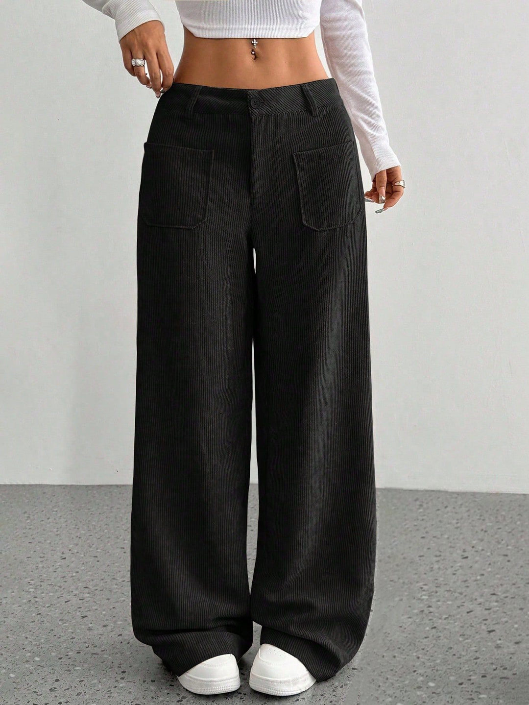 Damen Weite und bequeme Cordhose mit Taschen EB