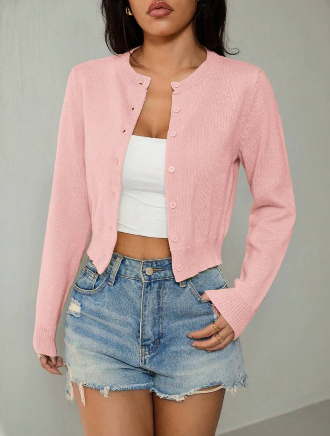 Damen Strickjacke mit Knopfdetail und elastischem Saum EB