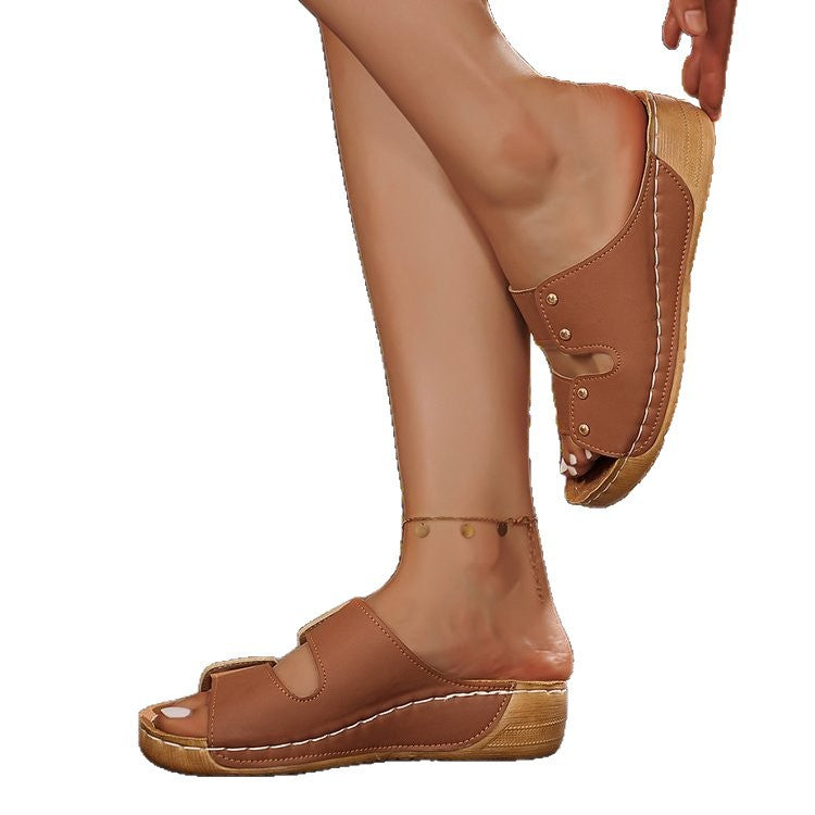 Damen Komfortable und stilvolle Clogs EB