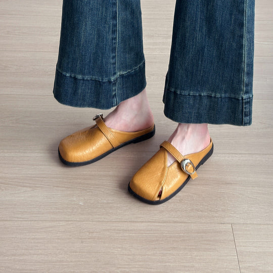 Damen Modische Mules mit verstellbarem Riemen und elastischer Sohle EB