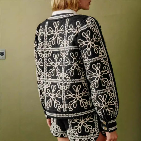 Damen gestickte Blumenjacke mit Volumenärmeln EB