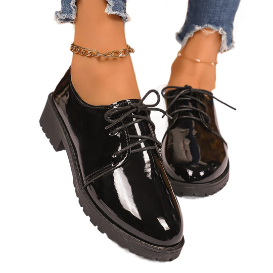 Damen Elegante Lackleder Schnürschuhe mit robustem Blockabsatz EB
