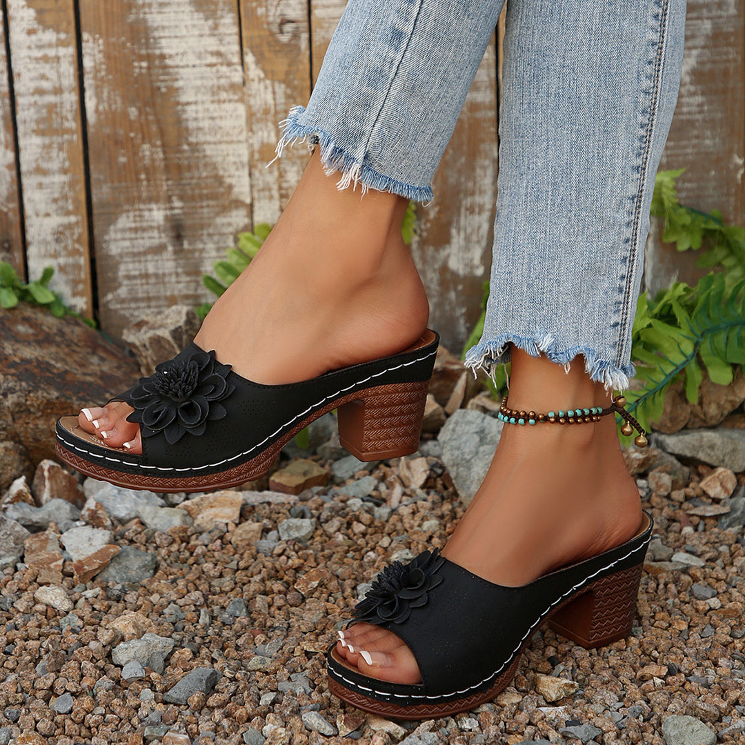 Damen elegante Slide-Pantoletten mit floralem Design EB