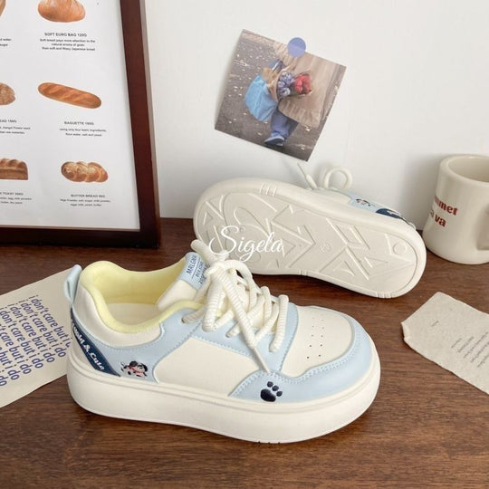 Damen Trend-Sneaker mit verspieltem Tiermotiv und federnder Sohle EB