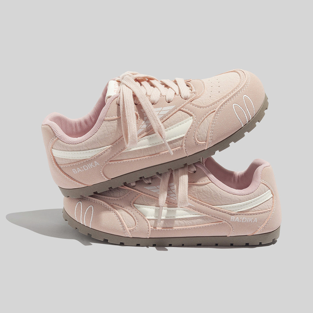 Damen Sportliche Sneakers mit weichem Innenfutter und rutschfester Gummisohle EB