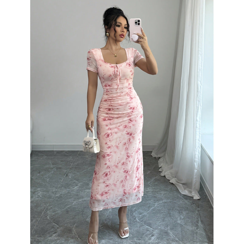 Damen Maxikleid mit Rüschendetails und floralem Design EB