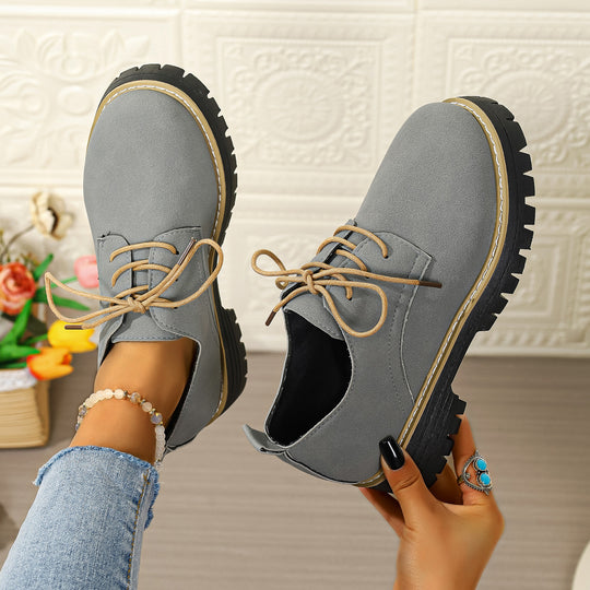 Damen Schnürschuhe mit rutschfester Profilsohle und komfortabler Polsterung EB