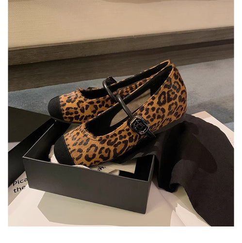 Damen Ballerina mit elegantem Leopardenmuster und modischem Schnallenverschluss EB