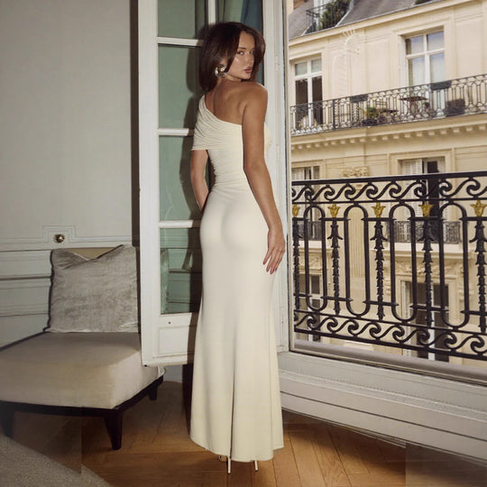 Damen Elegantes One-Shoulder Maxikleid mit figurbetonendem Schnitt und verspieltem Bindeband EB
