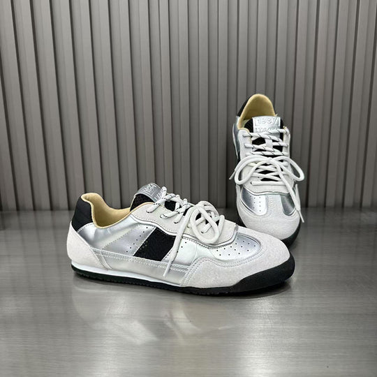 Damen Sportliche Sneakers mit atmungsaktiver Oberflächenstruktur und rutschfester Laufsohle EB