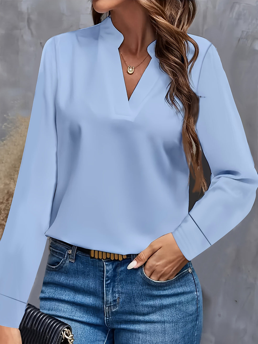 Damen Bluse mit V-Ausschnitt und elegantem Design EB