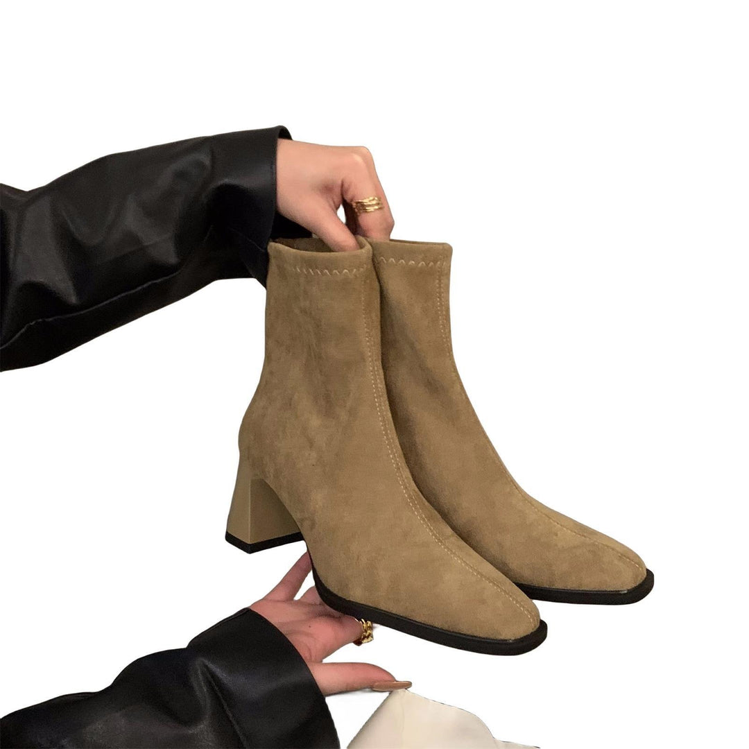 Damen Elegante Ankle Boots mit Hochwertigem Veloursleder und Robuster Blockabsatz EB