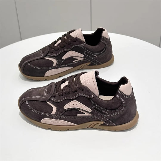Damen Sneakers mit weich gepolstertem Wildleder-Obermaterial und rutschfester Sohle EB