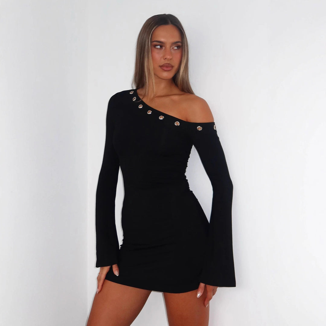 Damen Minikleid mit einseitigem Carmen-Ausschnitt und dekorativen Knöpfen EB